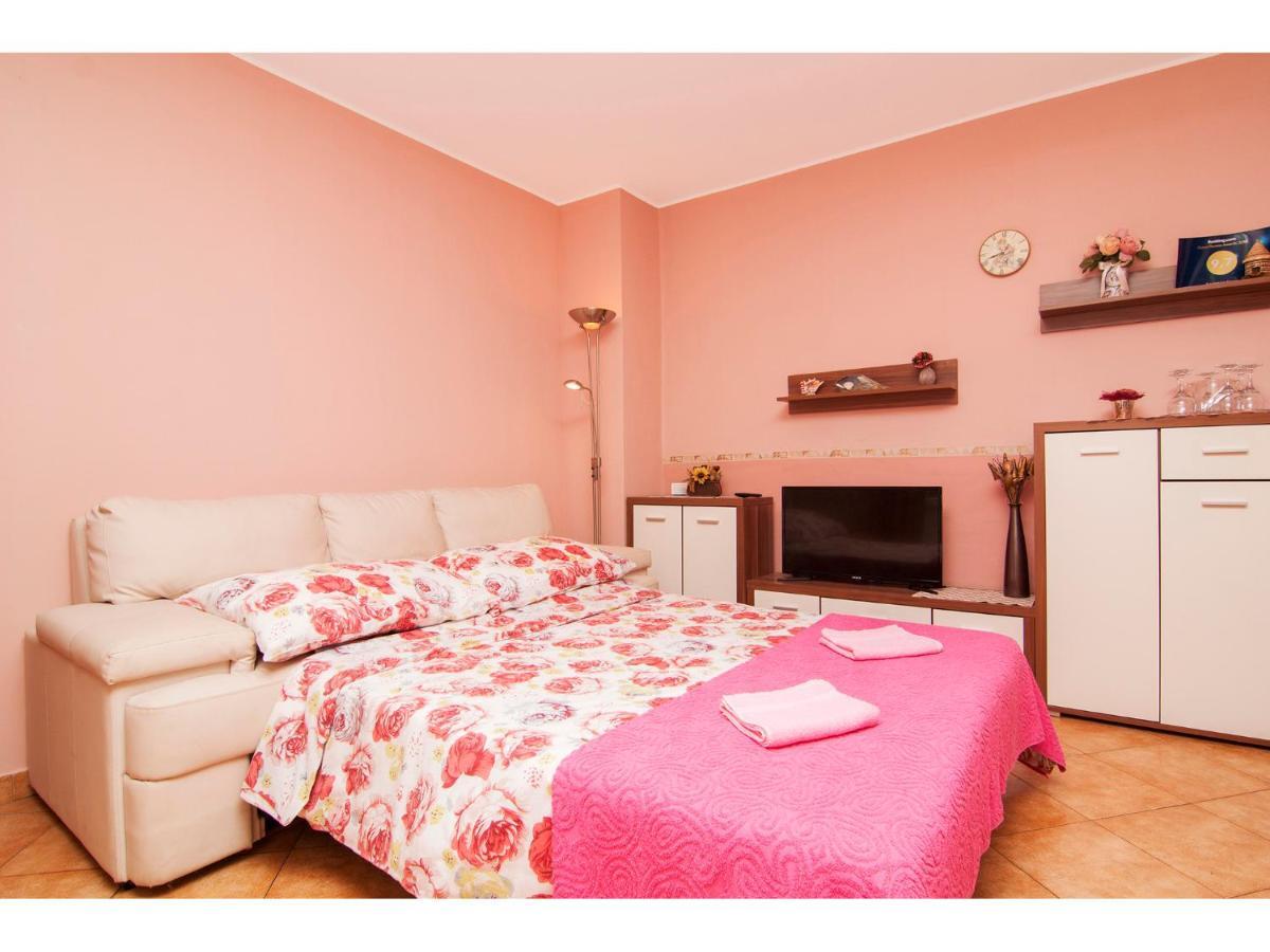 Apartman Nensi Apartment Vodnjan Exterior photo